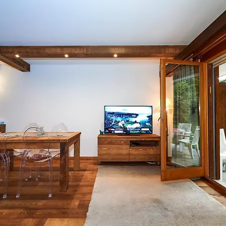 アパート Tsaumiau, 2 Bedrooms, Ski Lift 170m! クラン